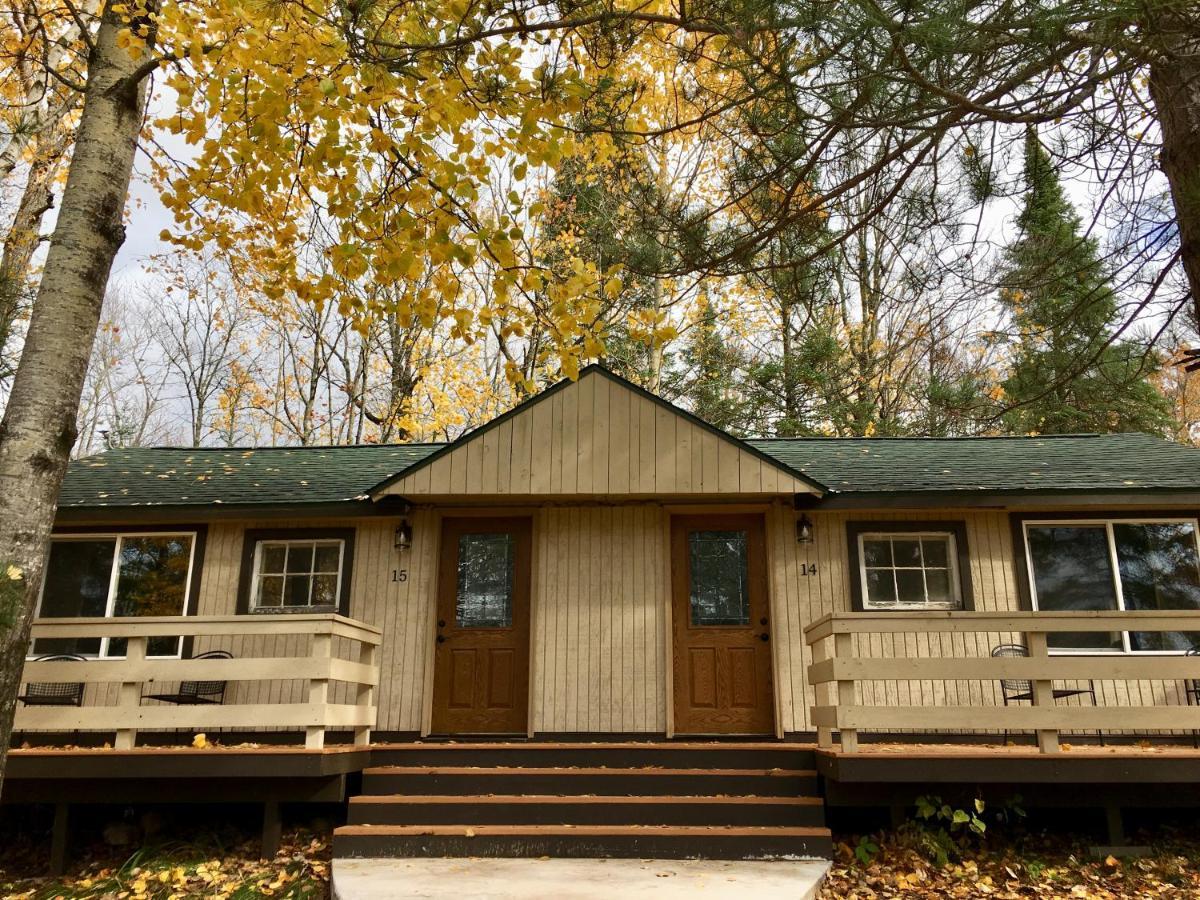 Hanging Horn Lakeside Resort Moose Lake Экстерьер фото